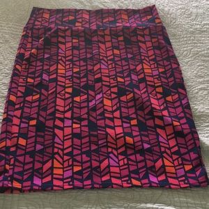 LuLaRoe Cassie pencil skirt purple/red print XL